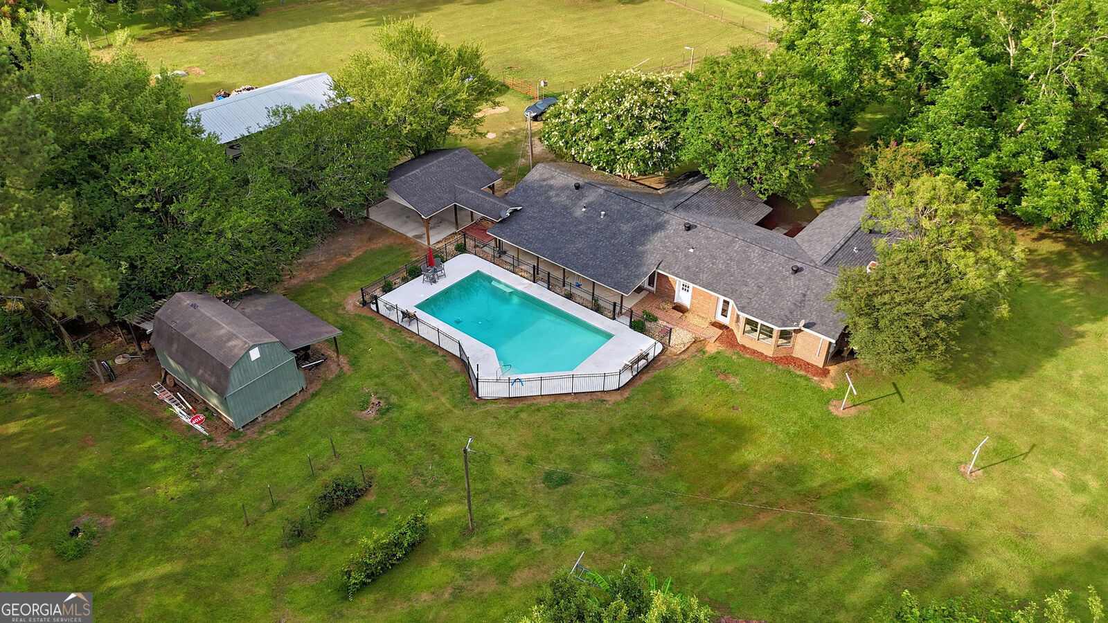 Property Photo:  16343 Ga Hwy 33  GA 31778 