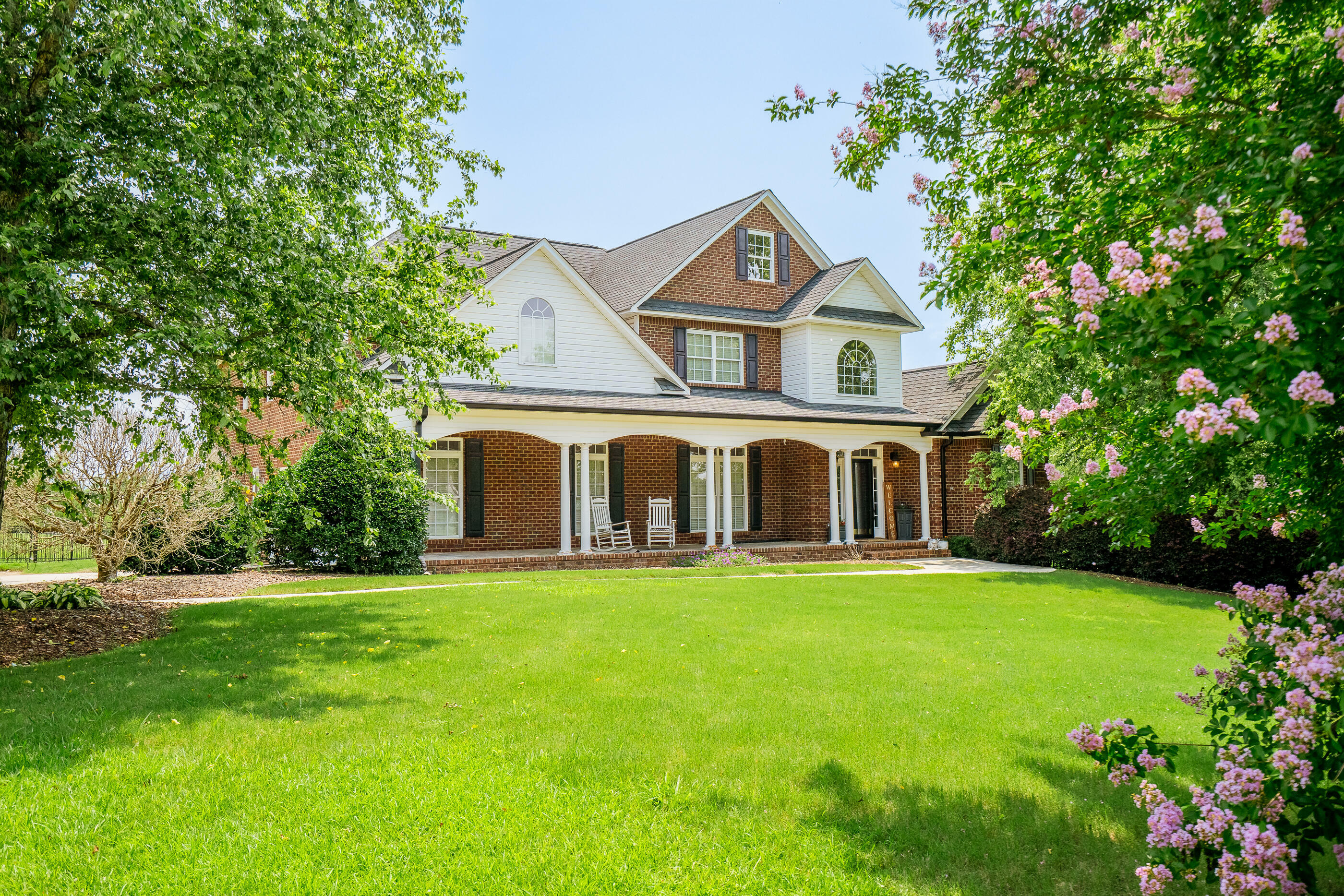 Property Photo: 184 Indian Trace Drive GA 30705
