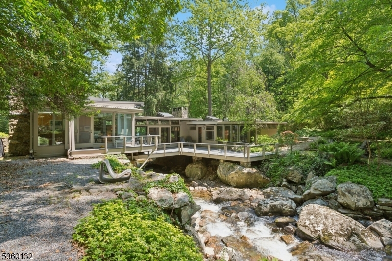 63 Hollow Brook Rd  Tewksbury Twp. NJ 07830 photo