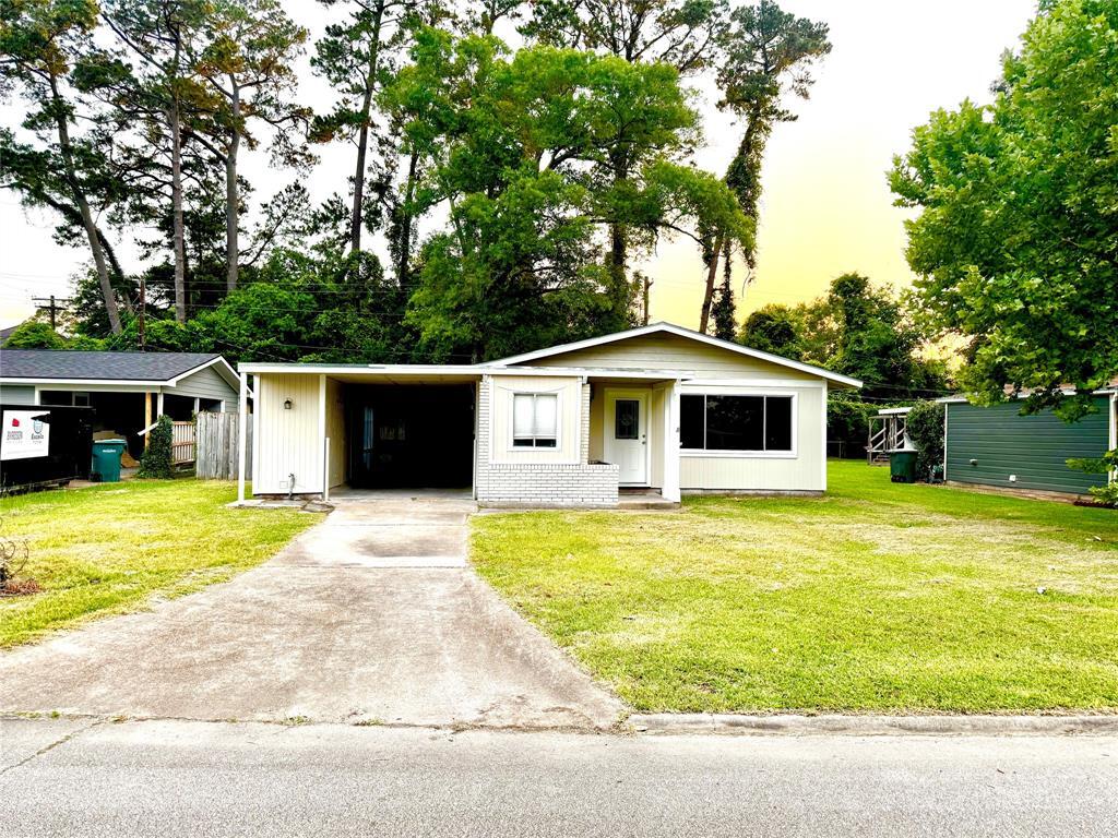 Property Photo: 3025 19th Street TX 77706