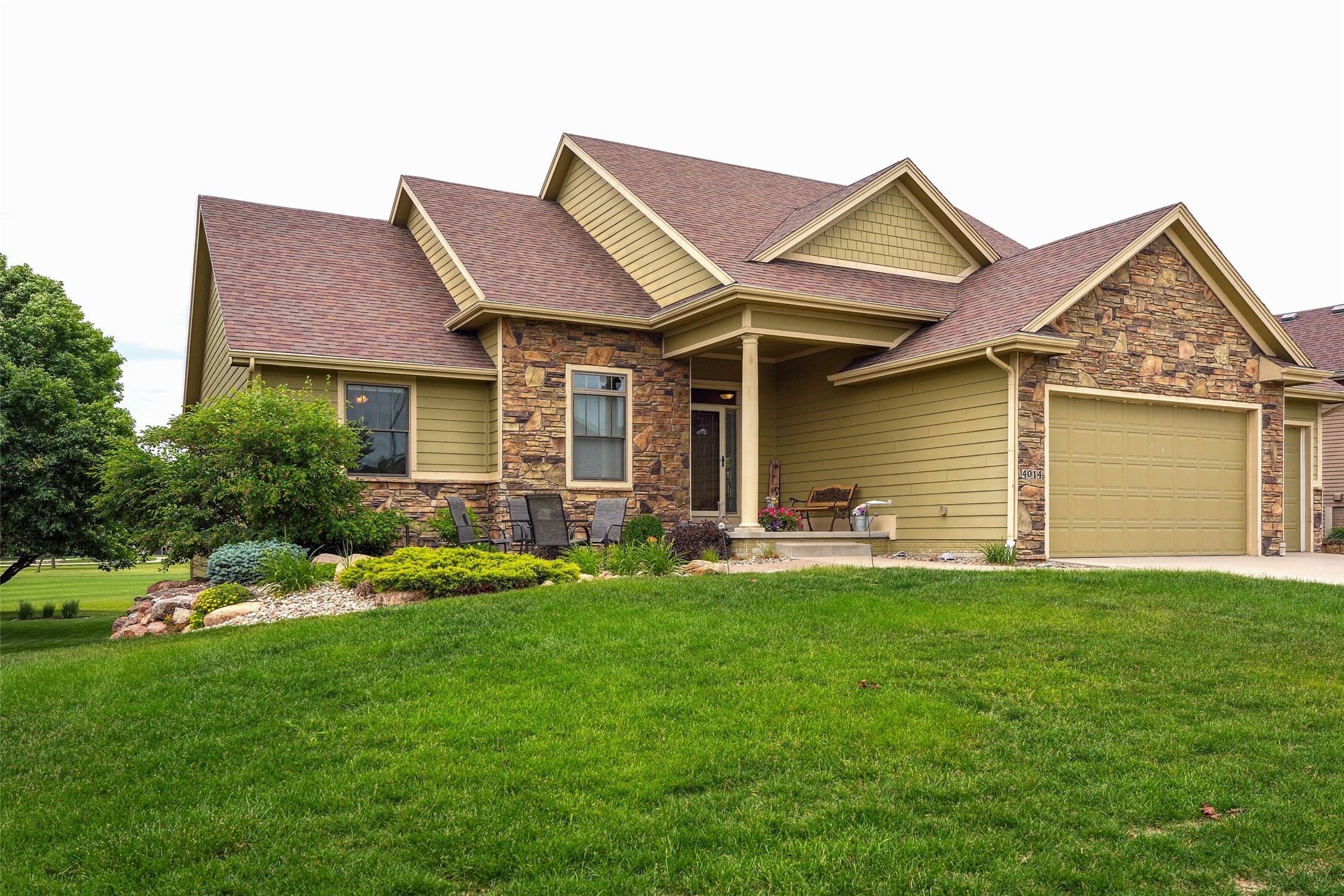 Property Photo: 4014 NE Bellagio Circle IA 50021