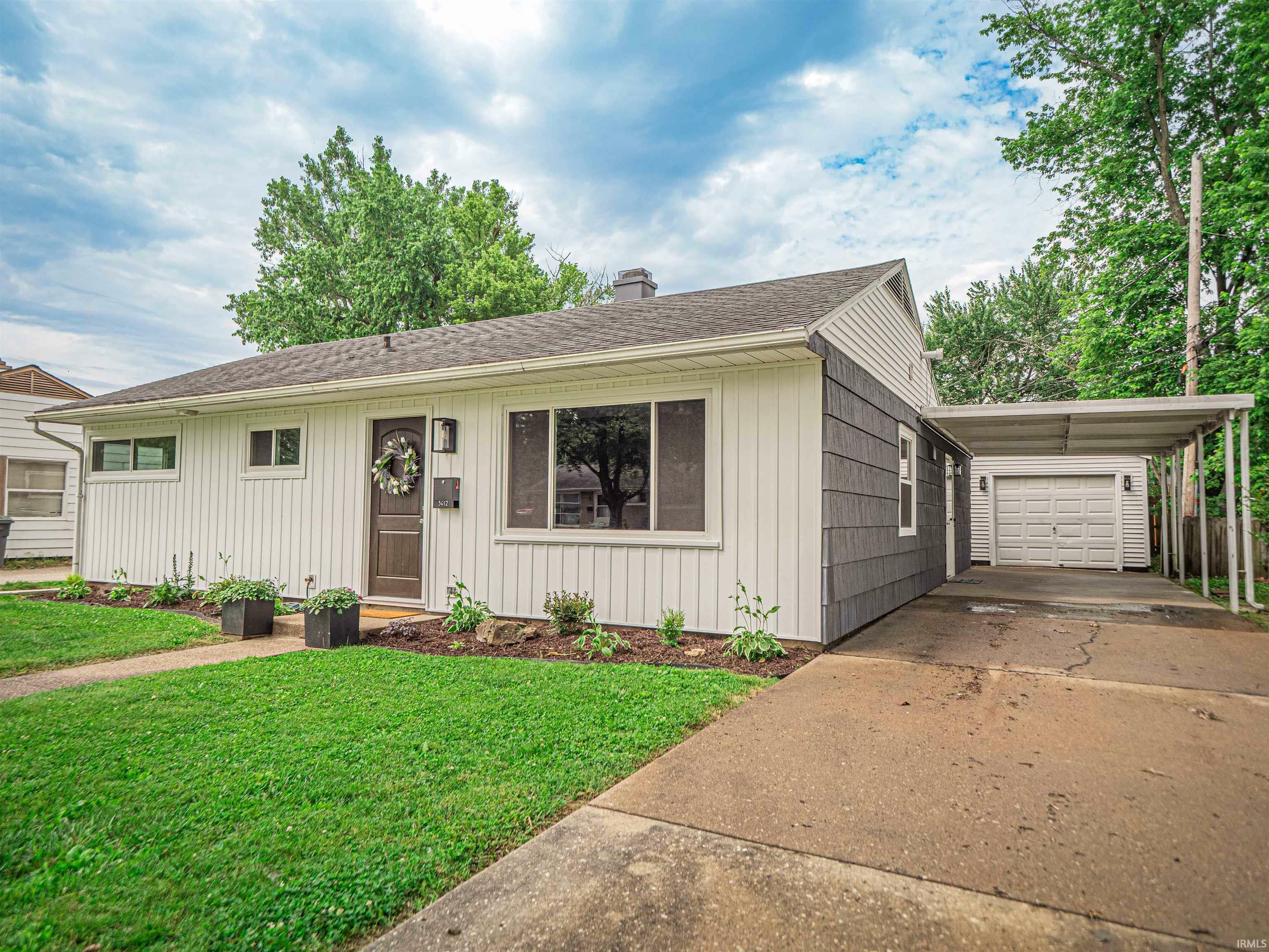 Property Photo: 3412 Kensington Avenue IN 47710