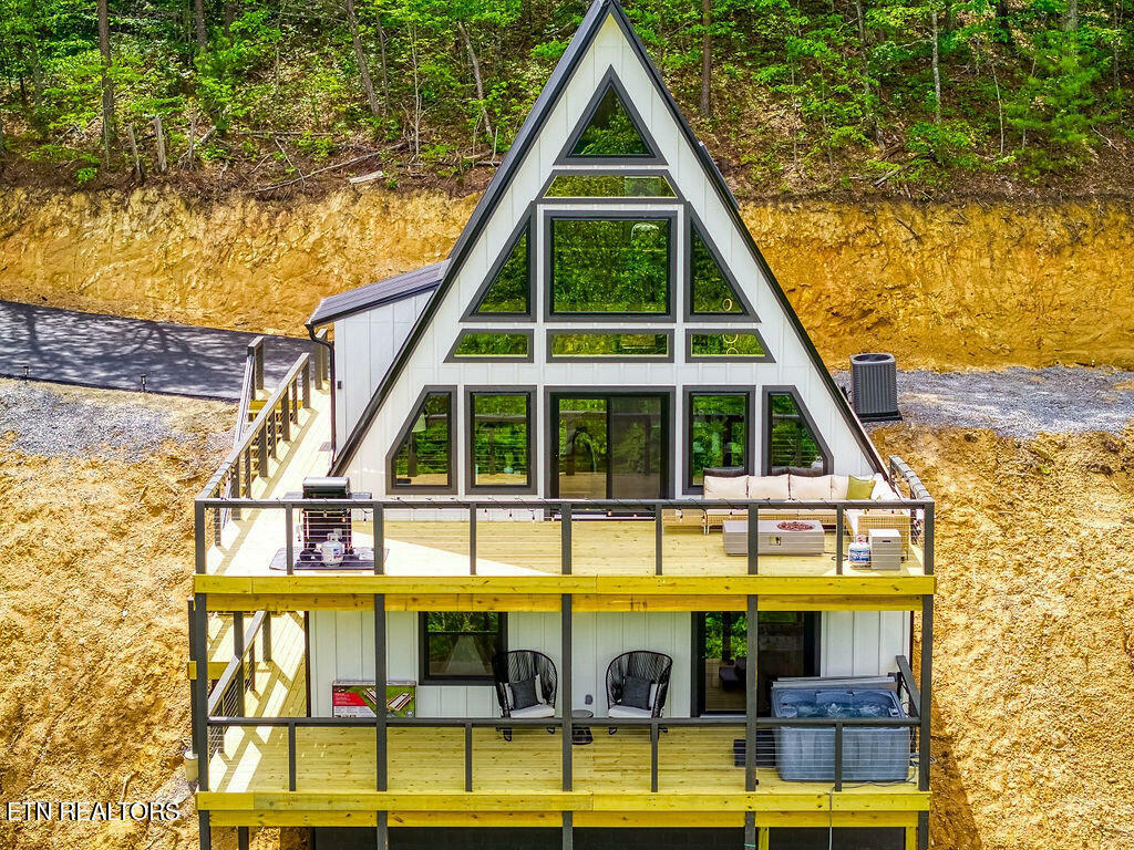 Property Photo: 1856 Natures Lane TN 37862