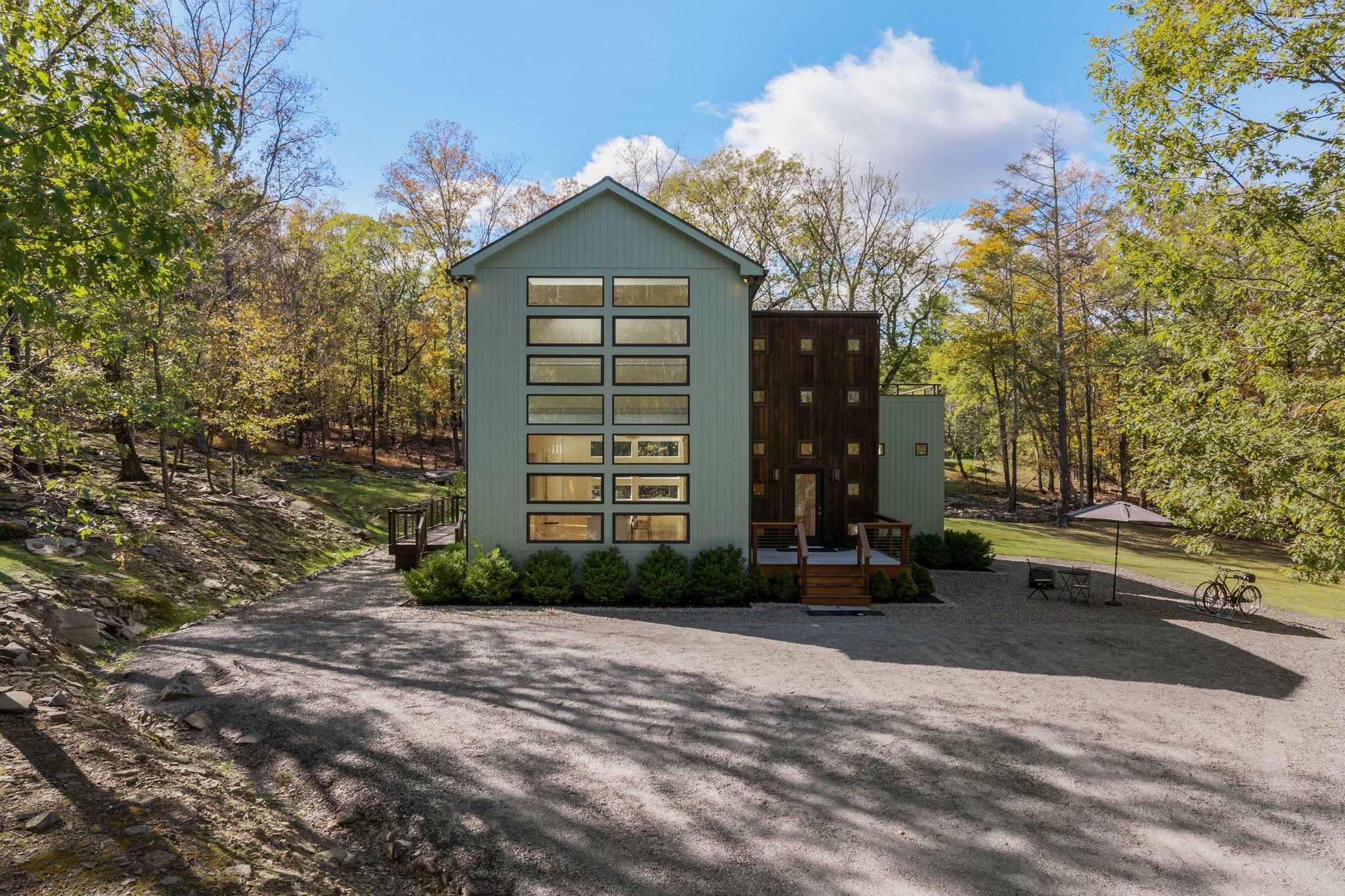 44 Old Wagon Road  Woodstock NY 12498 photo
