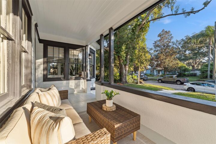 Property Photo: 803 E Hardwood Street FL 32803