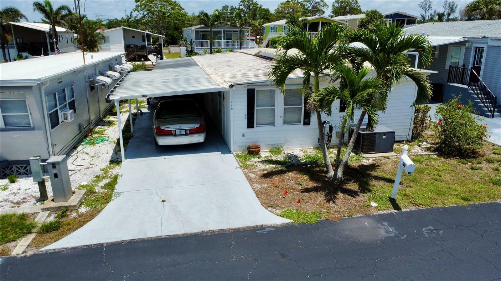 Property Photo: 168 Morning Star Road FL 34285