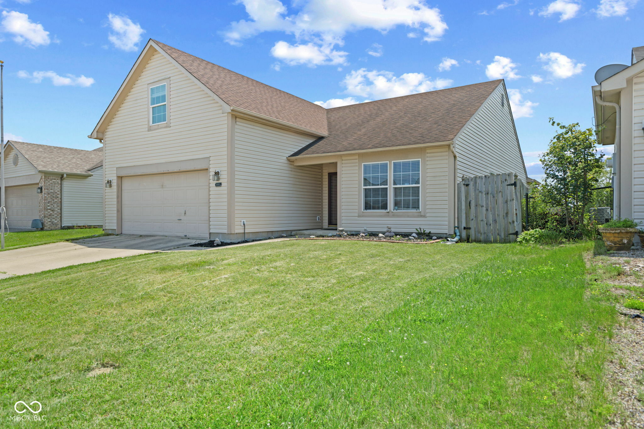 Property Photo:  10693 Newgate Lane  IN 46231 