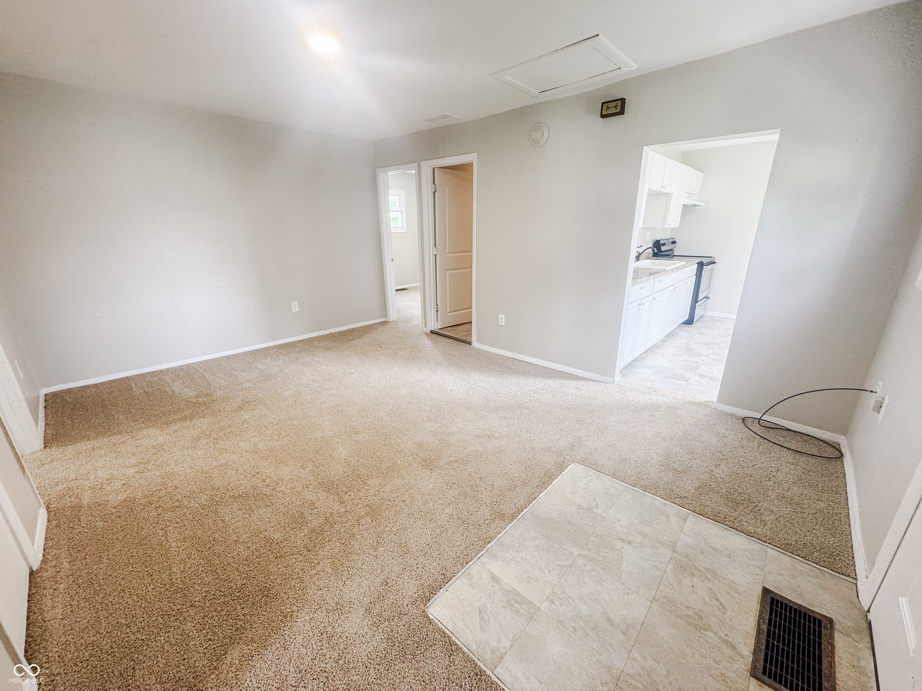 Property Photo: 714 N Union Street IN 46901