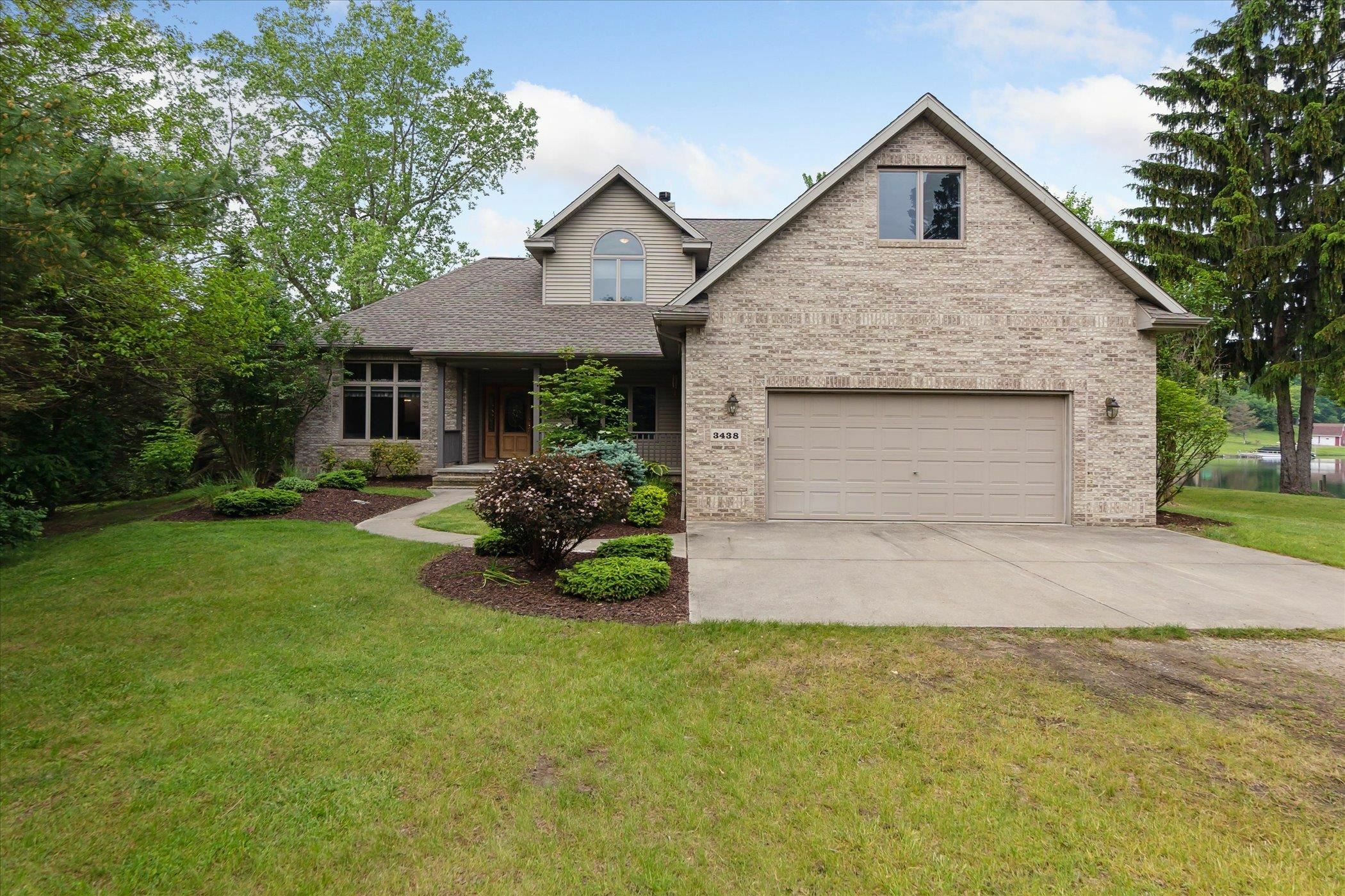 Property Photo:  3438 Sandy Shore Drive  MI 48455 