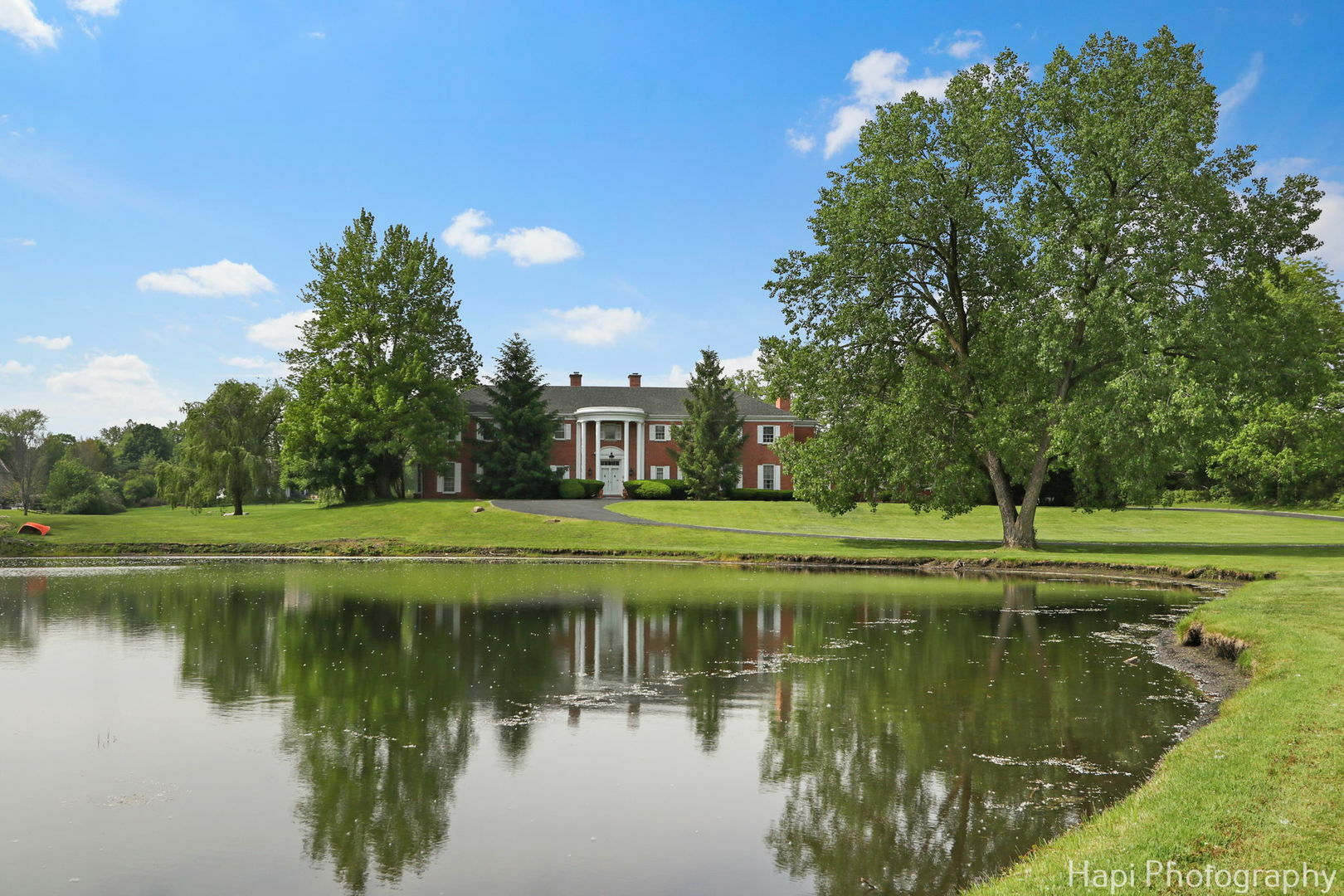 Property Photo: 7 3 Lakes Road IL 60010