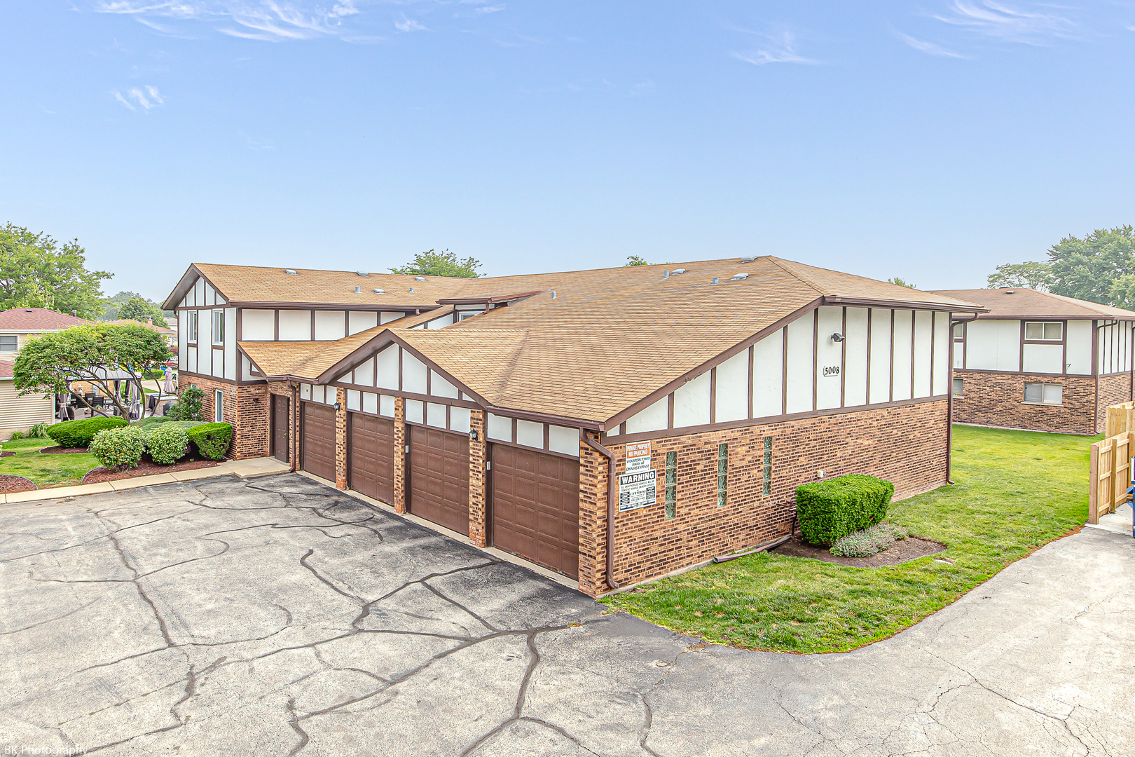 Property Photo: 5008 W 122nd Street 2B IL 60803