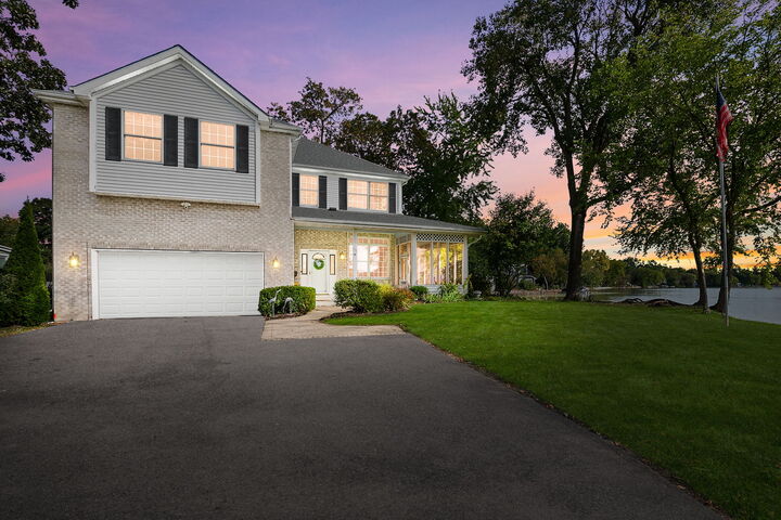 101 Burton Street  Grayslake IL 60030 photo