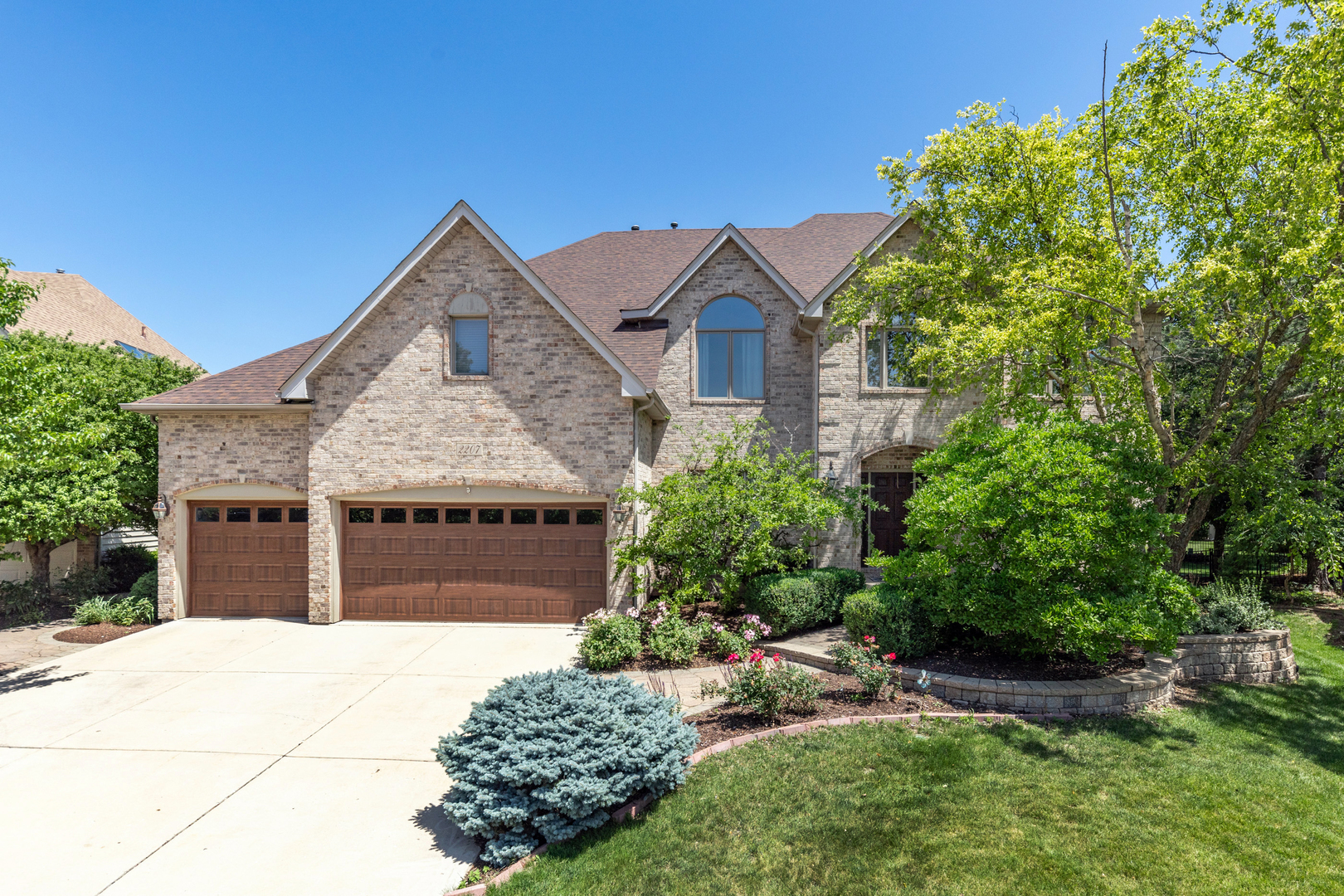 Property Photo:  2207 Stowe Circle  IL 60564 