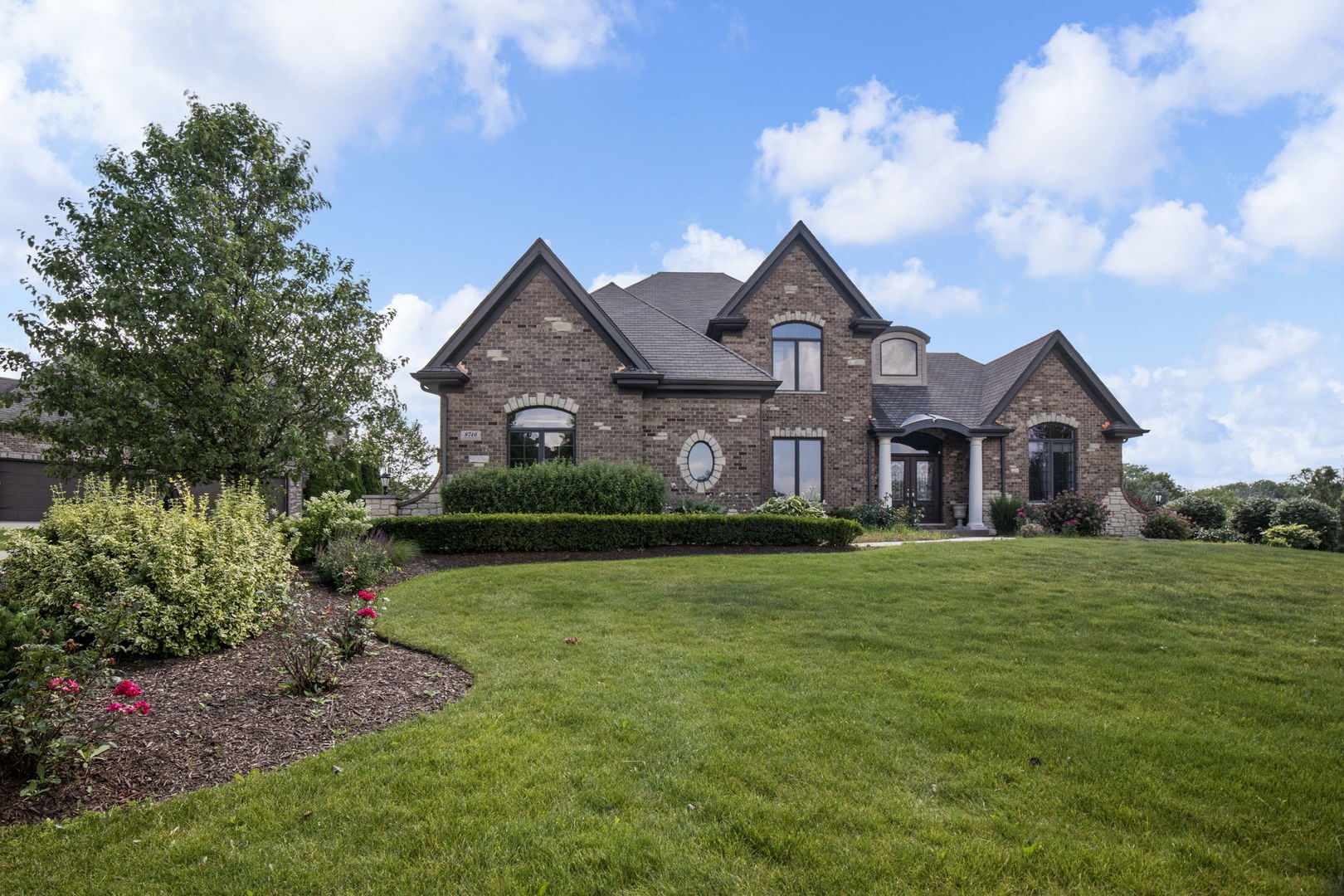 Property Photo: 8746 Stone Creek Boulevard IL 60423