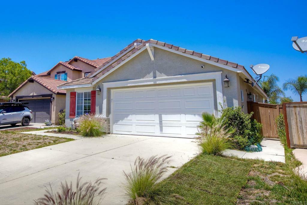 Property Photo: 44607 Crestwood Cir CA 92592