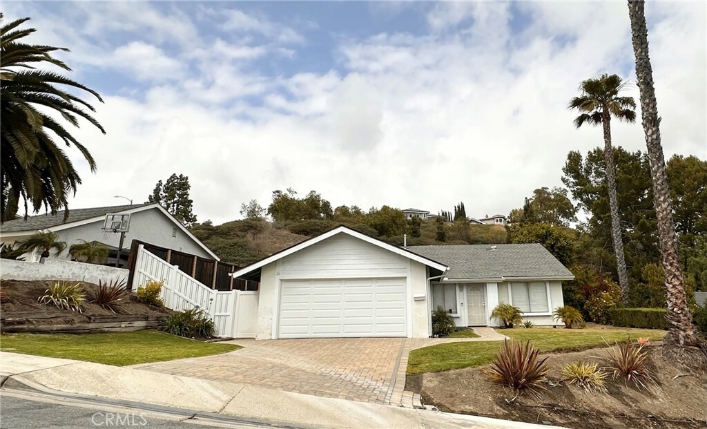 Property Photo: 28802 El Canto Drive CA 92677