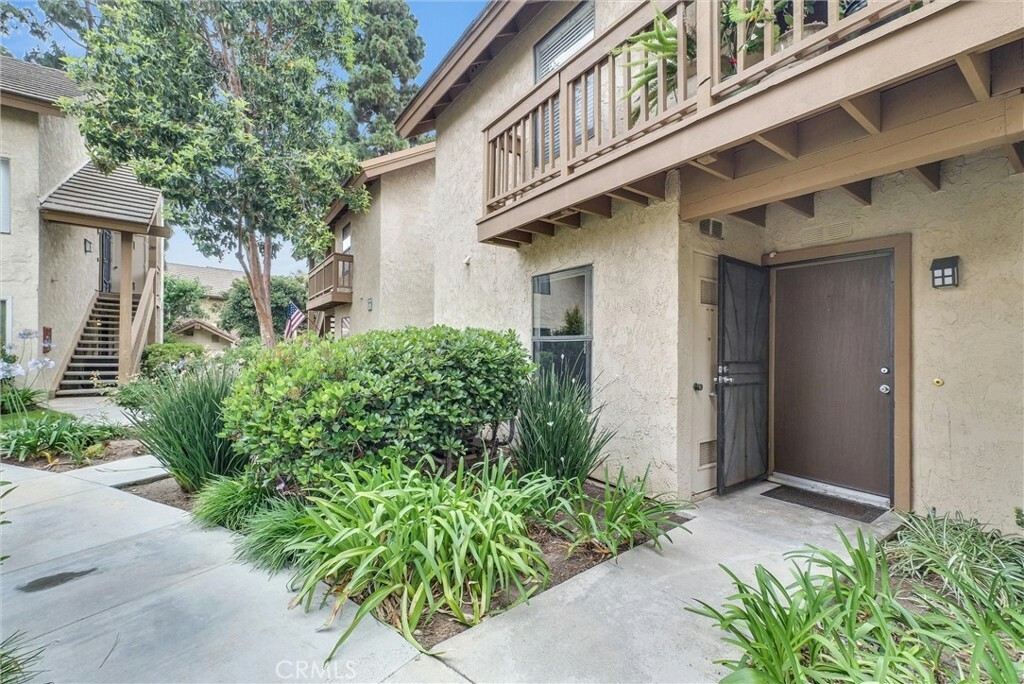 Property Photo: 326 Tangelo 323 CA 92618