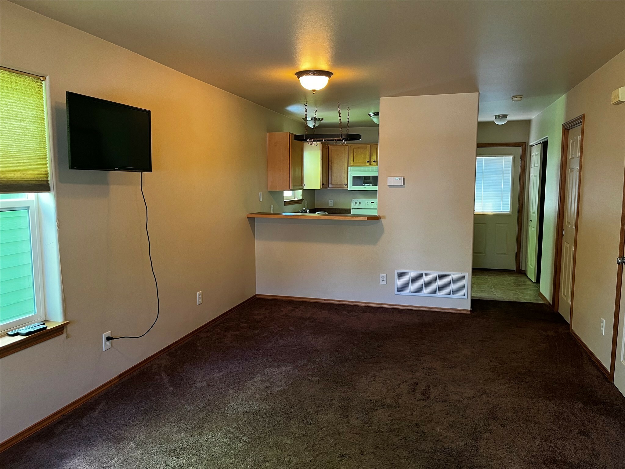 Property Photo: 218 N Garfield Street MT 59801
