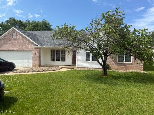 Property Photo: 13870 Boston Road OH 44136