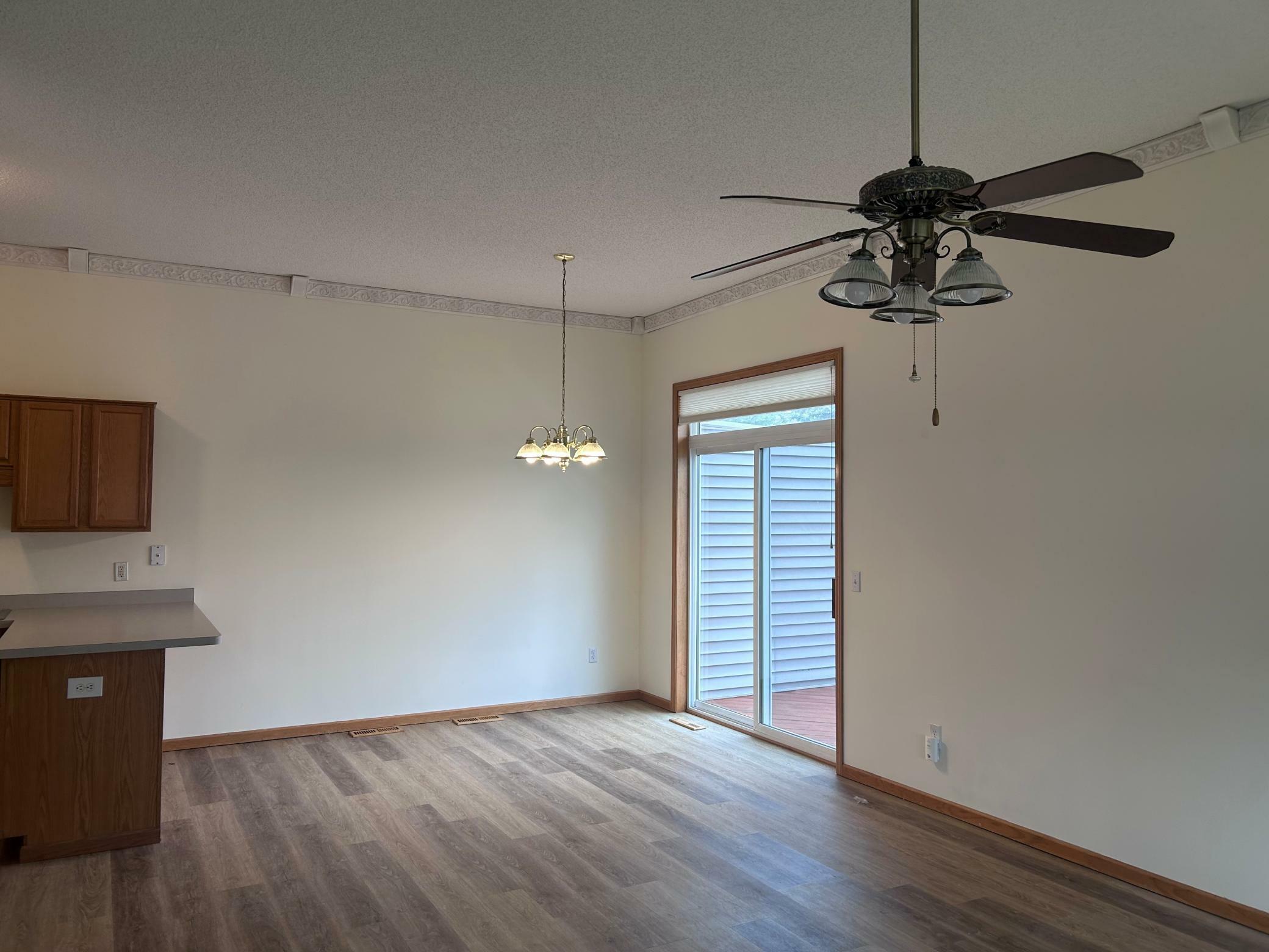 Property Photo: 1407 Presidential Drive MN 55057