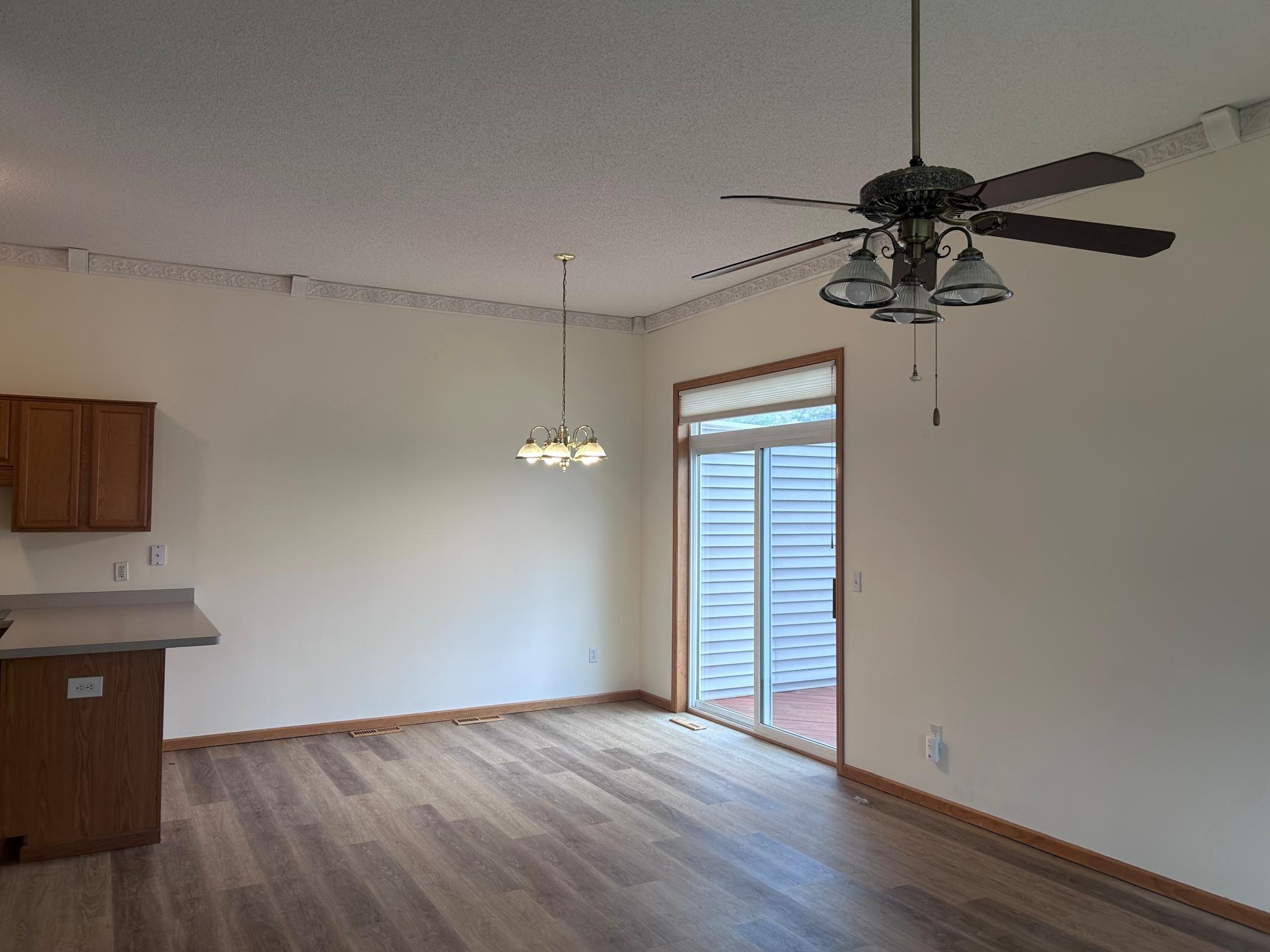 Property Photo:  1407 Presidential Drive  MN 55057 