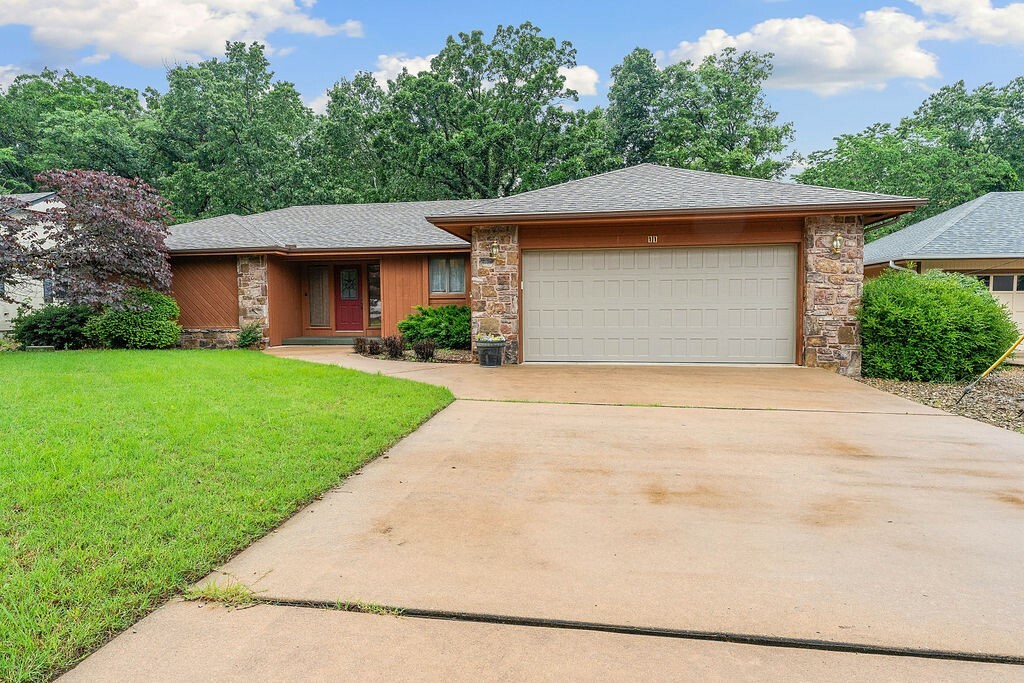 Property Photo: 11 Yarmouth Drive AR 72715