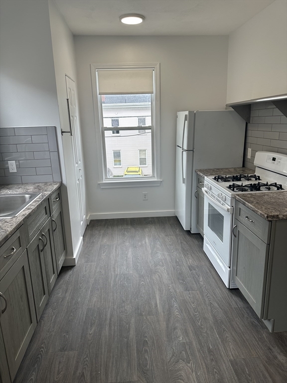 Property Photo: 16 Mason Street 2 MA 01970