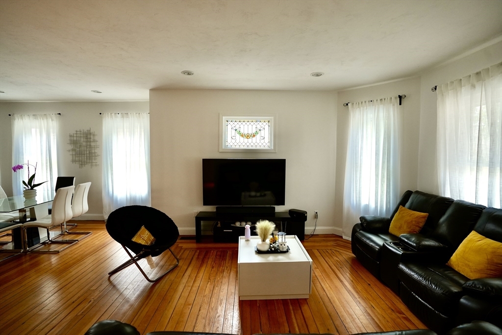 Property Photo: 144 Circuit Rd 1 MA 02152