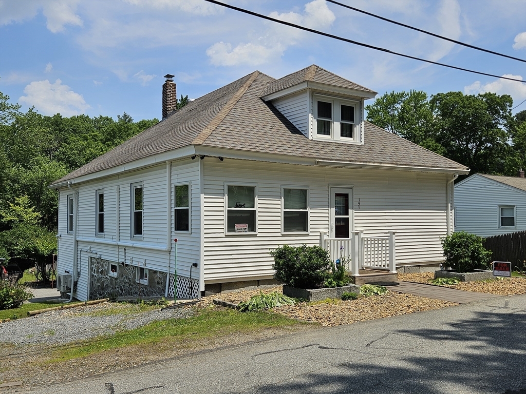 147 Edgewood Ave  Methuen MA 01844 photo