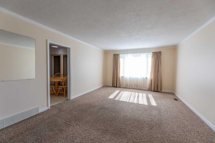 Property Photo:  117 Dorin Drive  AB T7V 1B8 