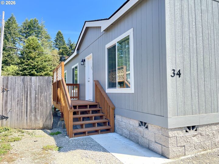 Property Photo:  96465 Coverdell 34  OR 97415 