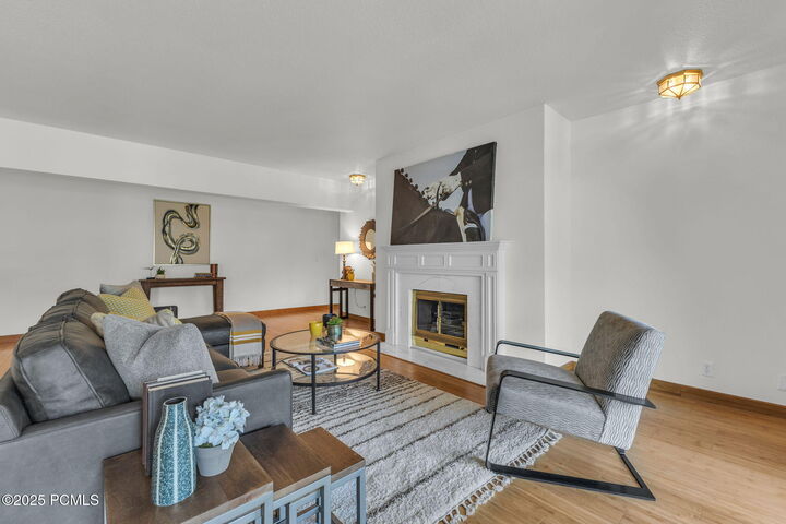 Property Photo:  2584 S Elizabeth Street Apt 5  UT 84106 