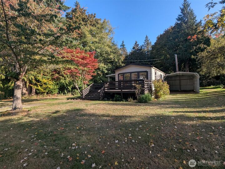 Property Photo:  1506  Shuksan Dr  WA 98282 