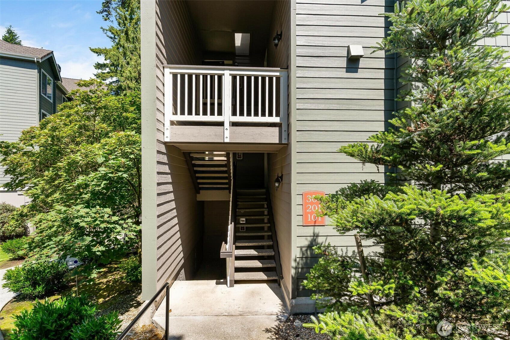Property Photo:  15433  Country Club Drive E301  WA 98012 