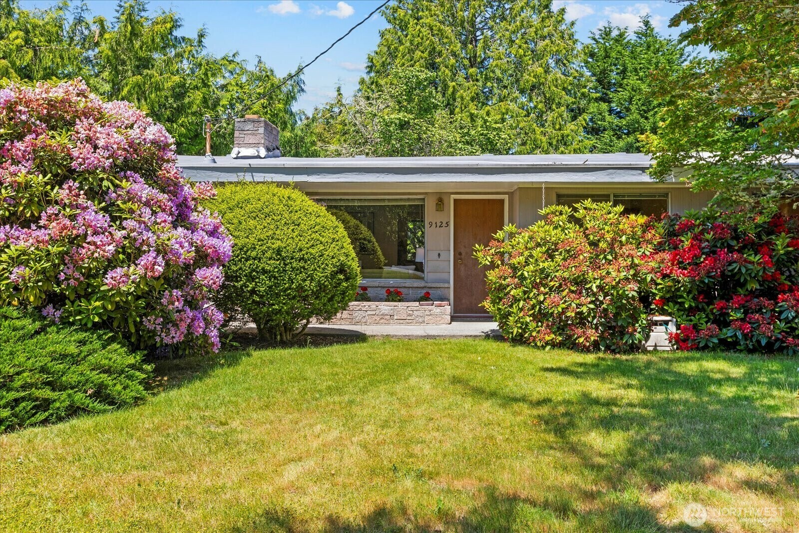 Property Photo: 9125 221st Street SW WA 98026