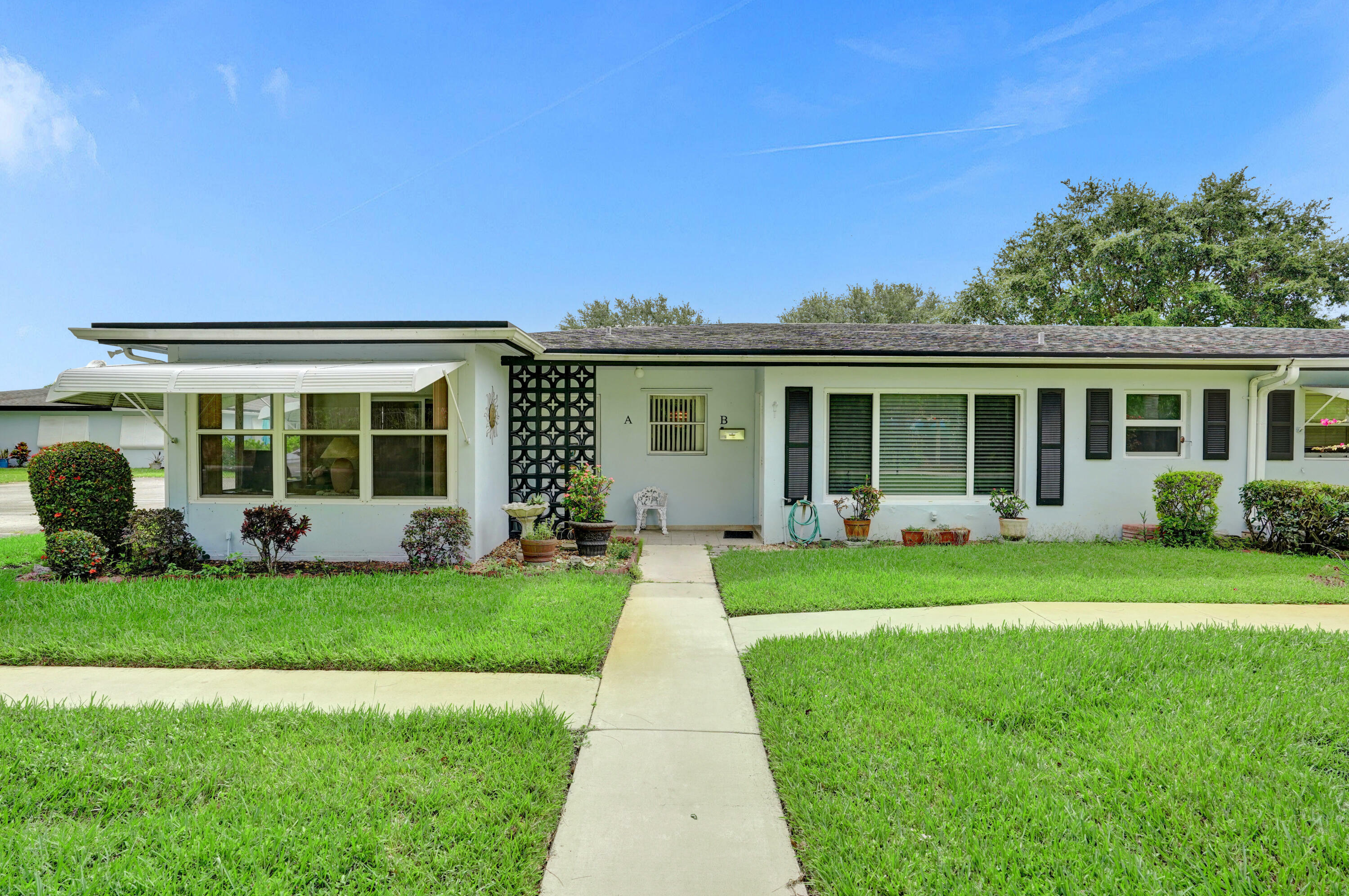 Property Photo: 505 High Point Boulevard N A FL 33445