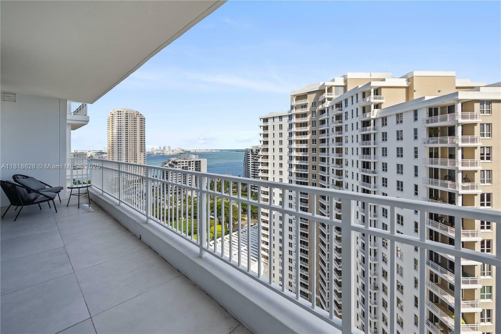 Property Photo: 801 Brickell Key Blvd 2203 FL 33131