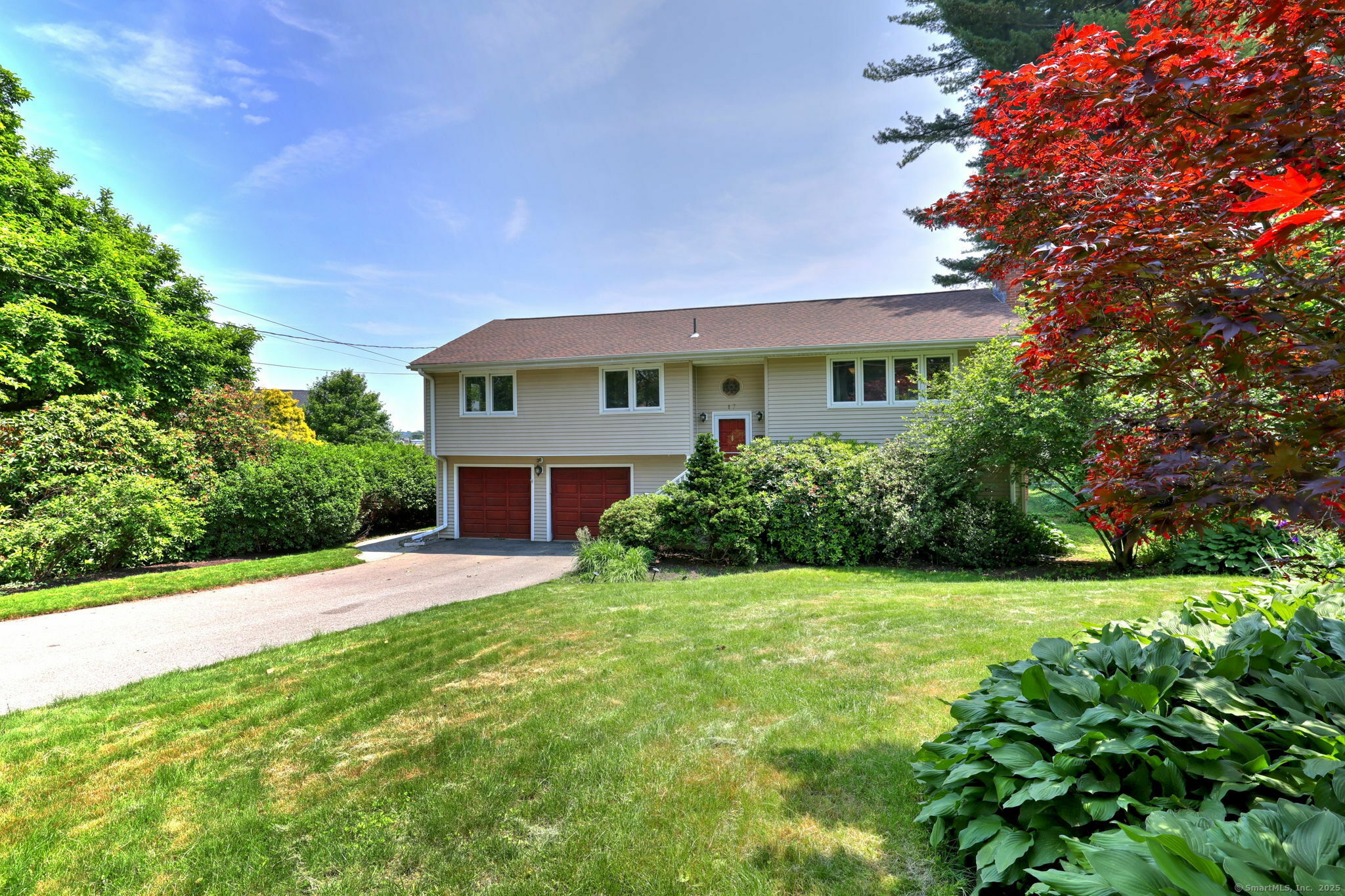 Property Photo: 17 Farmstead Lane CT 06117