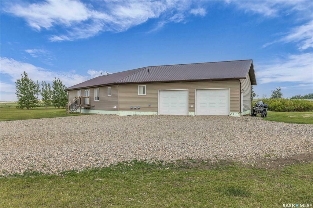 Property Photo: Rural Address SK S0K 1V0