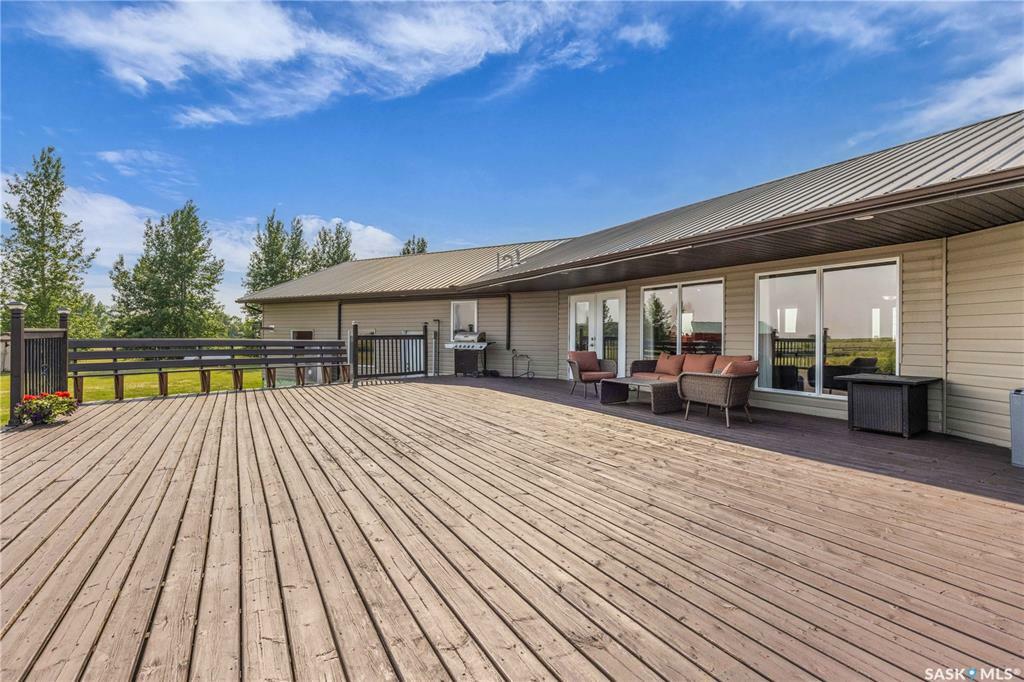 Property Photo: Rural Address SK S0K 1V0