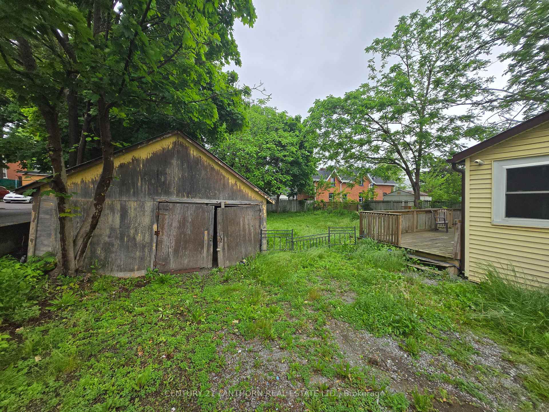 Property Photo: 188 Dundas Street W ON K8V 3R2