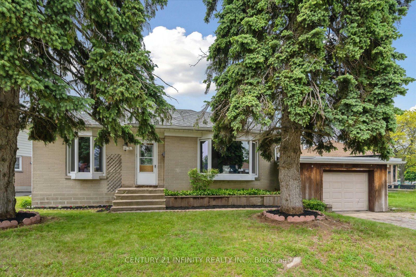 9 Forest Road  Ajax ON L1S 2N2 photo