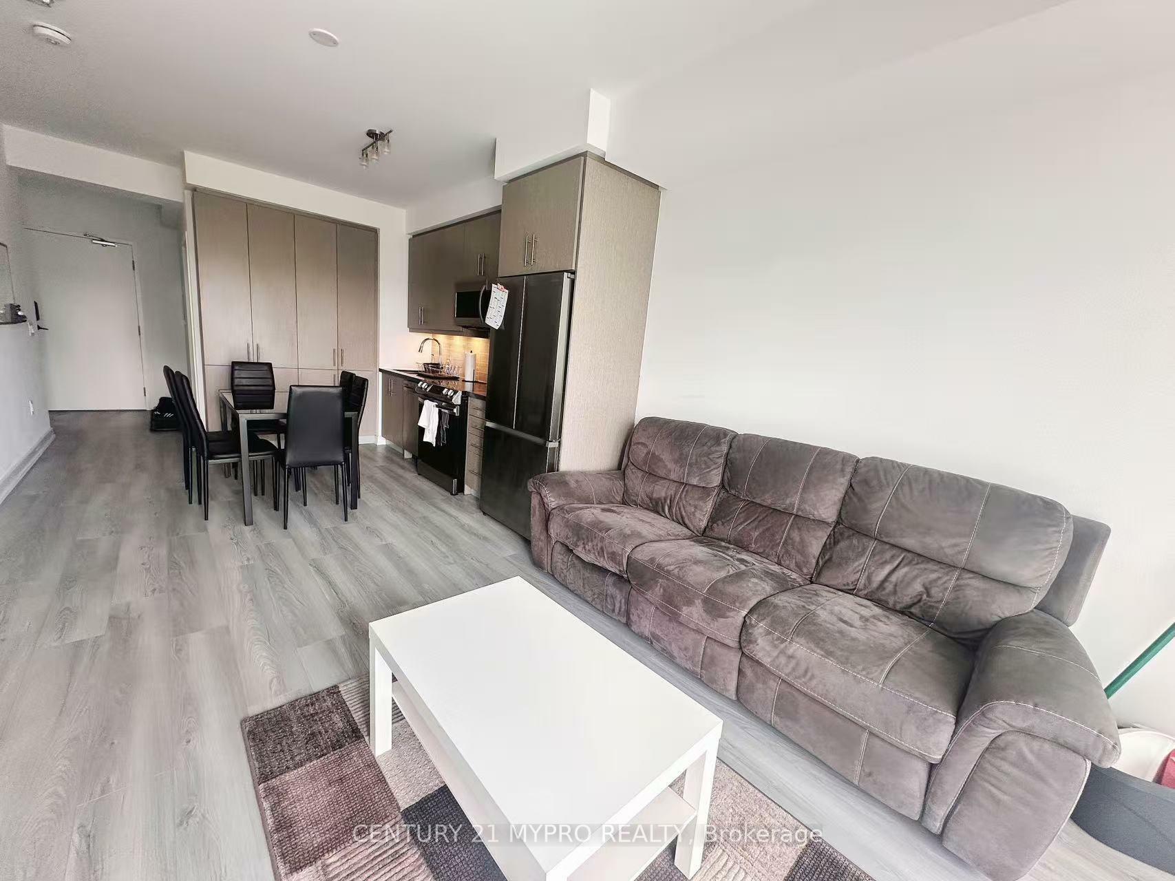 Photo de la propriété: 95 Oneida Crescent 402 ON L4B 0H5