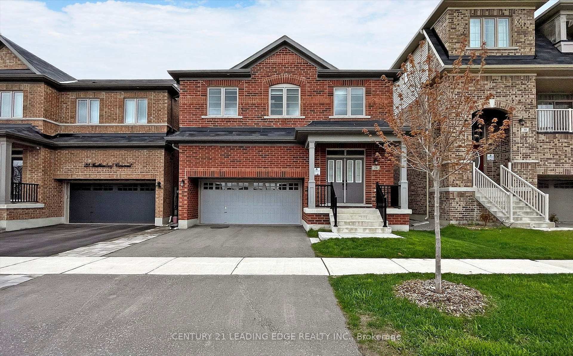 Photo de la propriété: 26 Buttonleaf Crescent Bsmt ON L4A 4P5