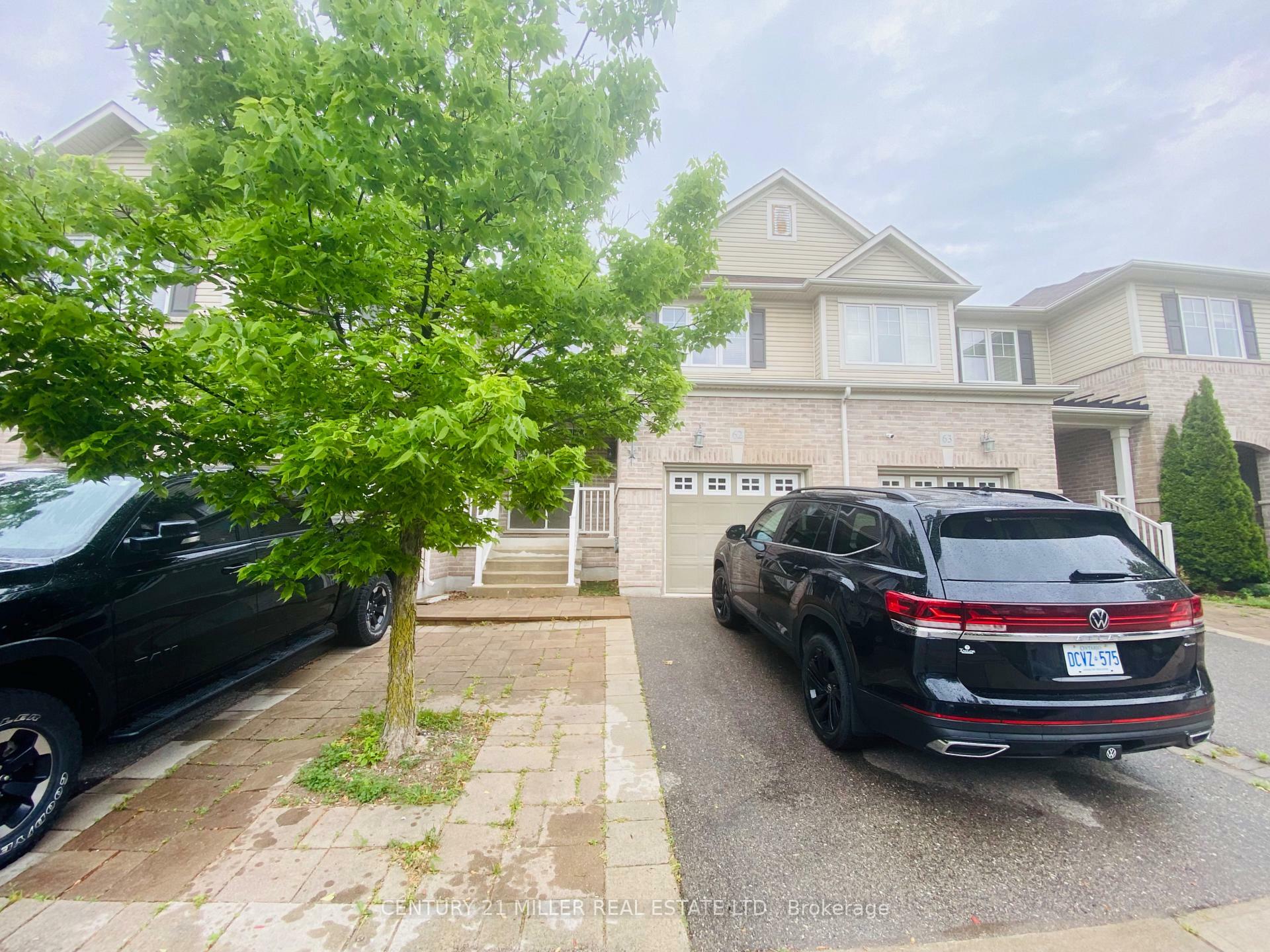 Property Photo: 2019 Trawden Way 62 ON L6M 0M3