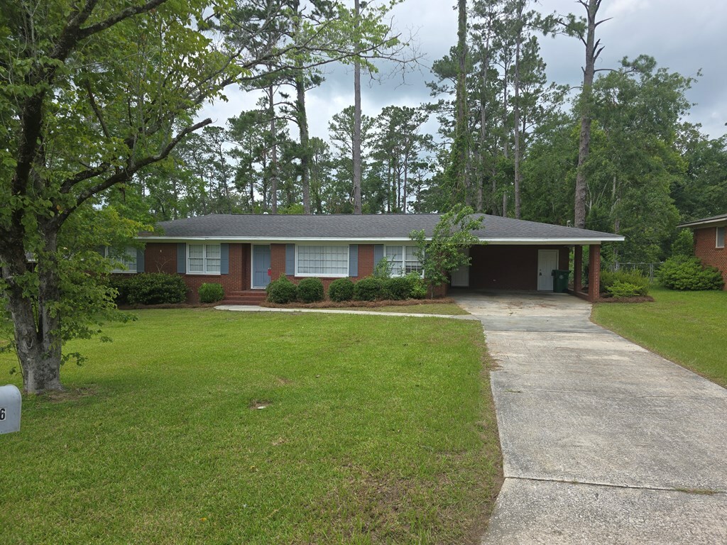Property Photo: 1216 Thomwal GA 31602