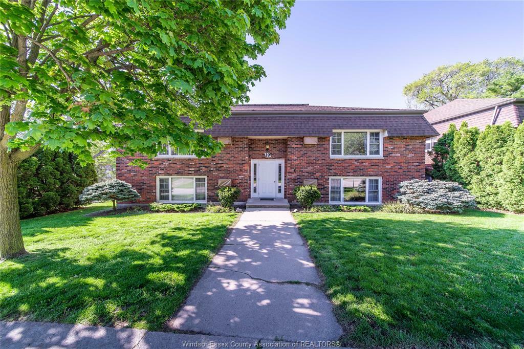 25 Hillview Crescent 204  Kingsville ON N9Y 1J5 photo