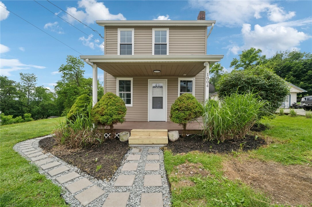 Property Photo: 1004 Government Road PA 15642