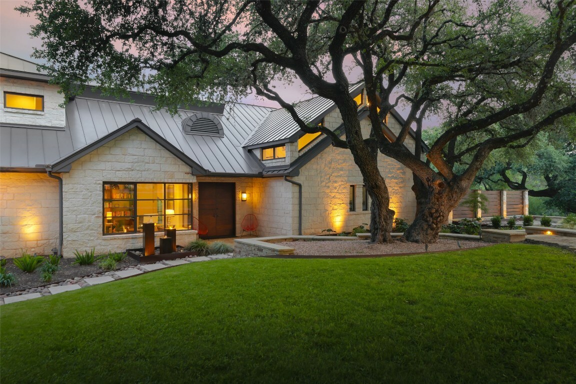 Property Photo: 5301 Maryanna Drive TX 78746