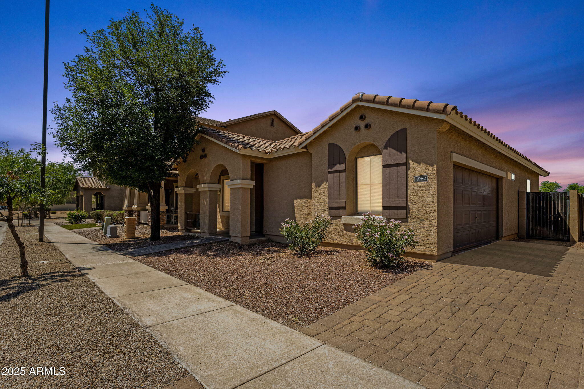 Property Photo: 1960 S Falcon Drive AZ 85295